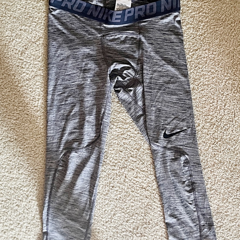 Under Armour 3/4 leggings - Picture 5 of 5